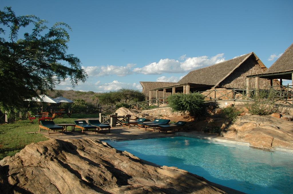 Where to stay in Tsavo west national park